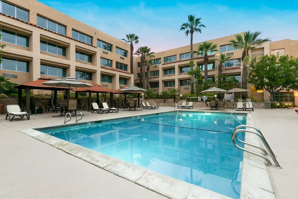 סימי ואלי Grand Vista Hotel מראה חיצוני תמונה