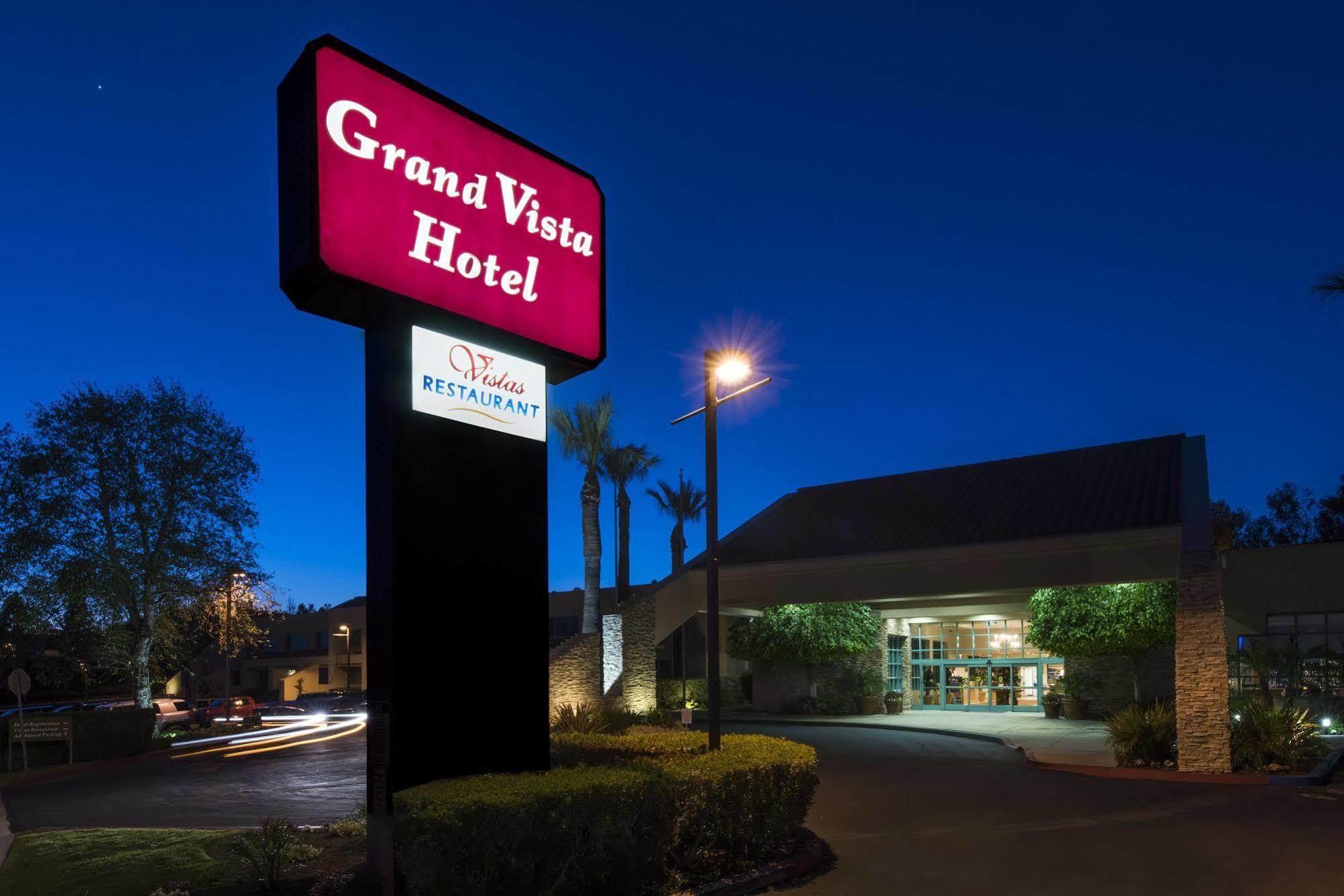 סימי ואלי Grand Vista Hotel מראה חיצוני תמונה